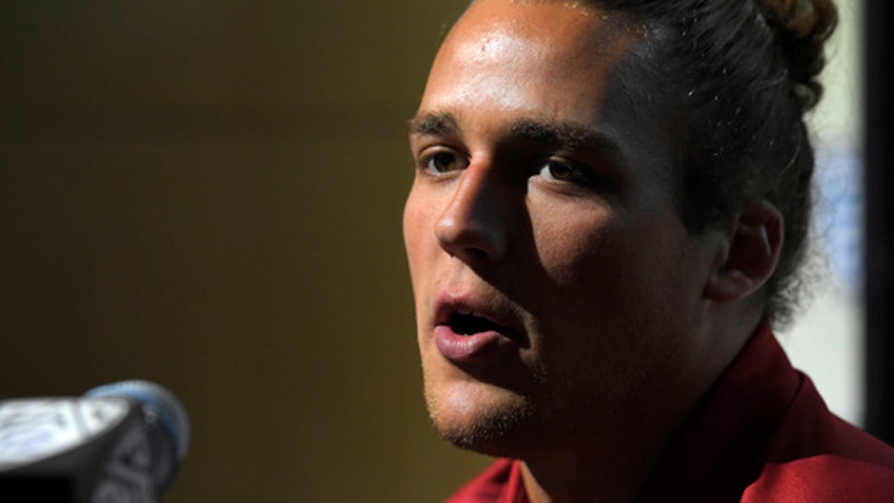 Is a hot dog a sandwich? Leach shares at Pac-12 media days